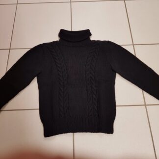 Rollkragenpullover