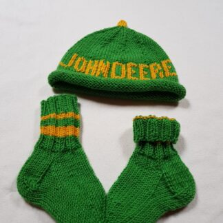 John Deere Mütze und Söckchen